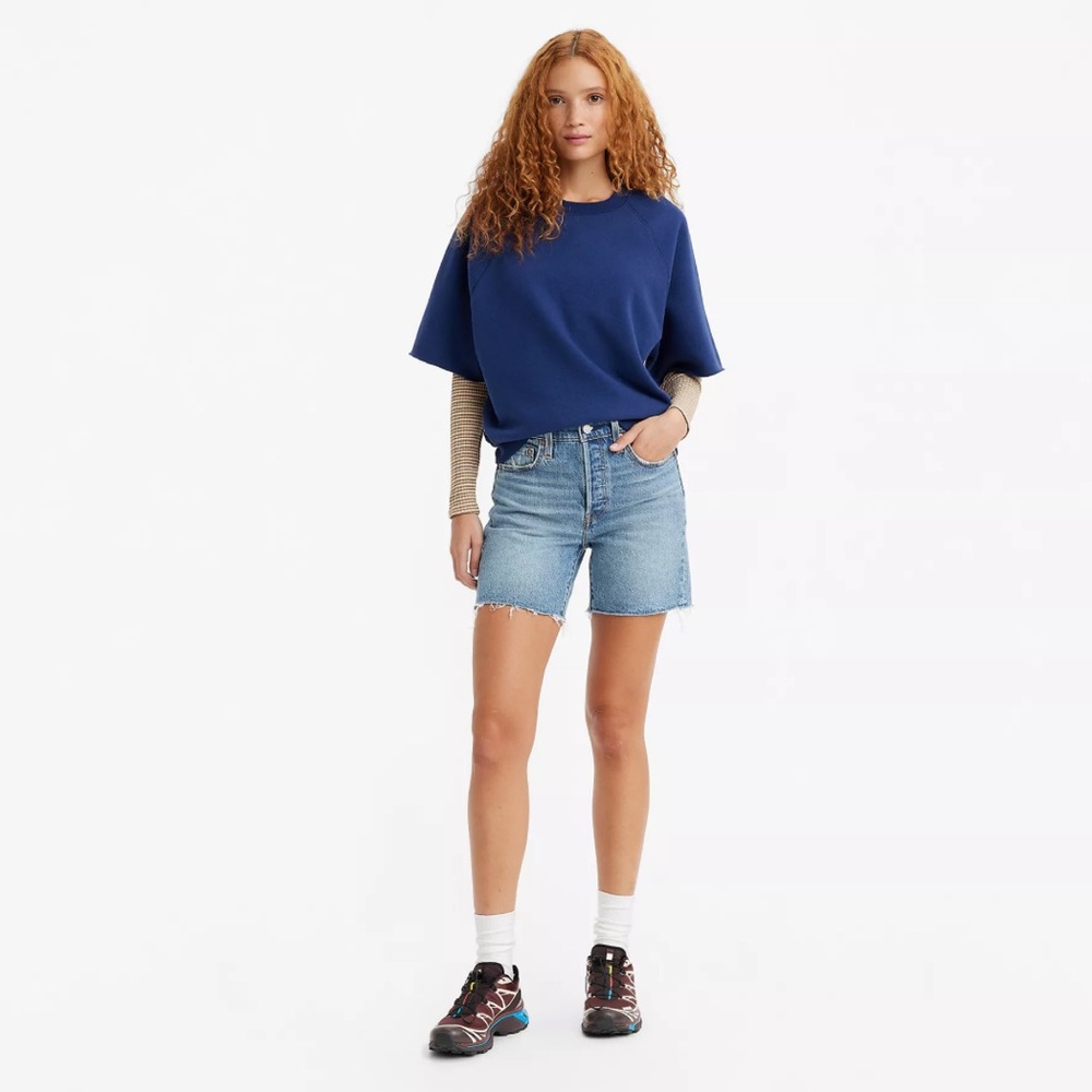 Levi’s 501 mid thigh denim short